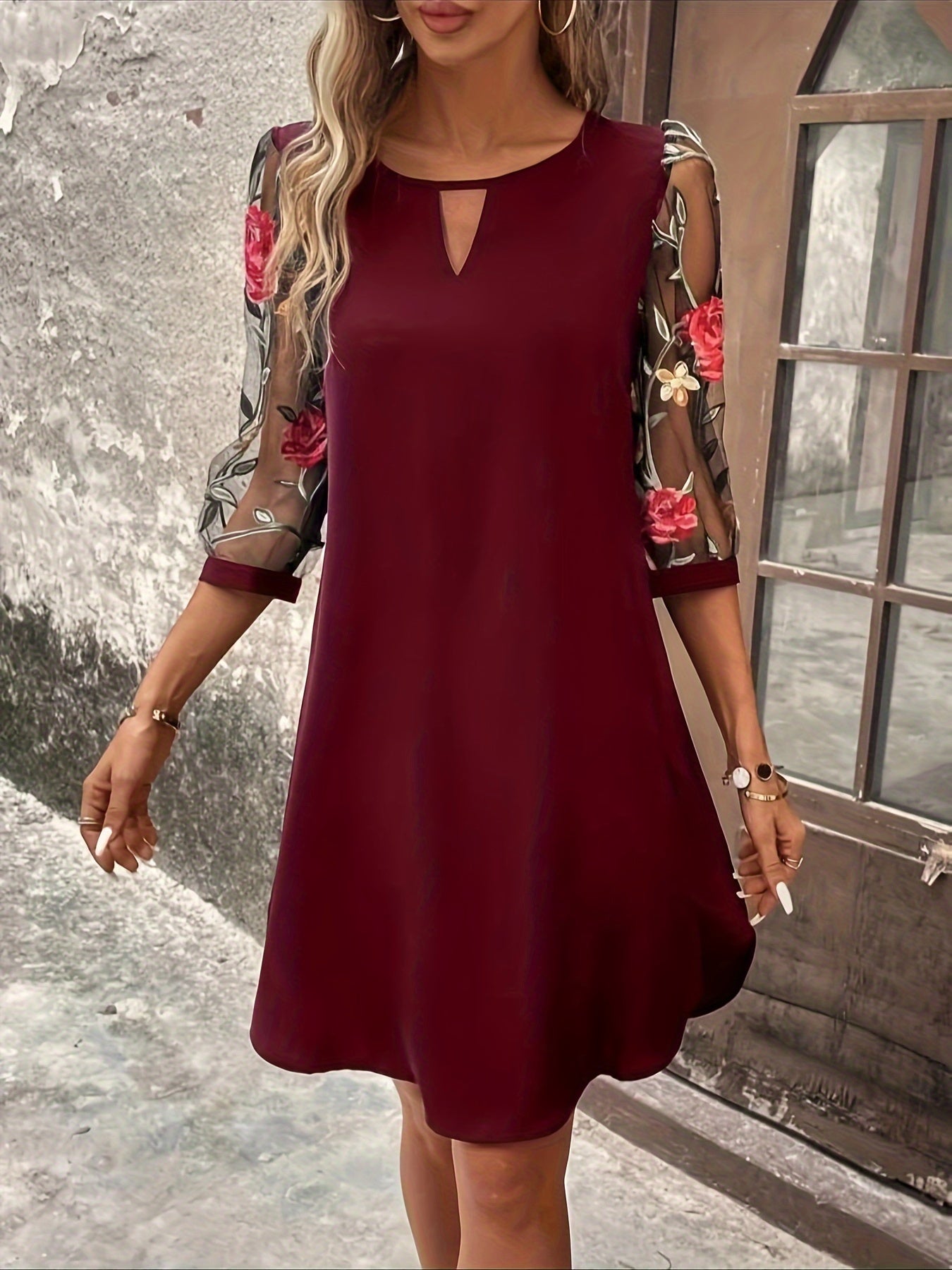 Élarisse | Elegant Floral Sleeve Dress
