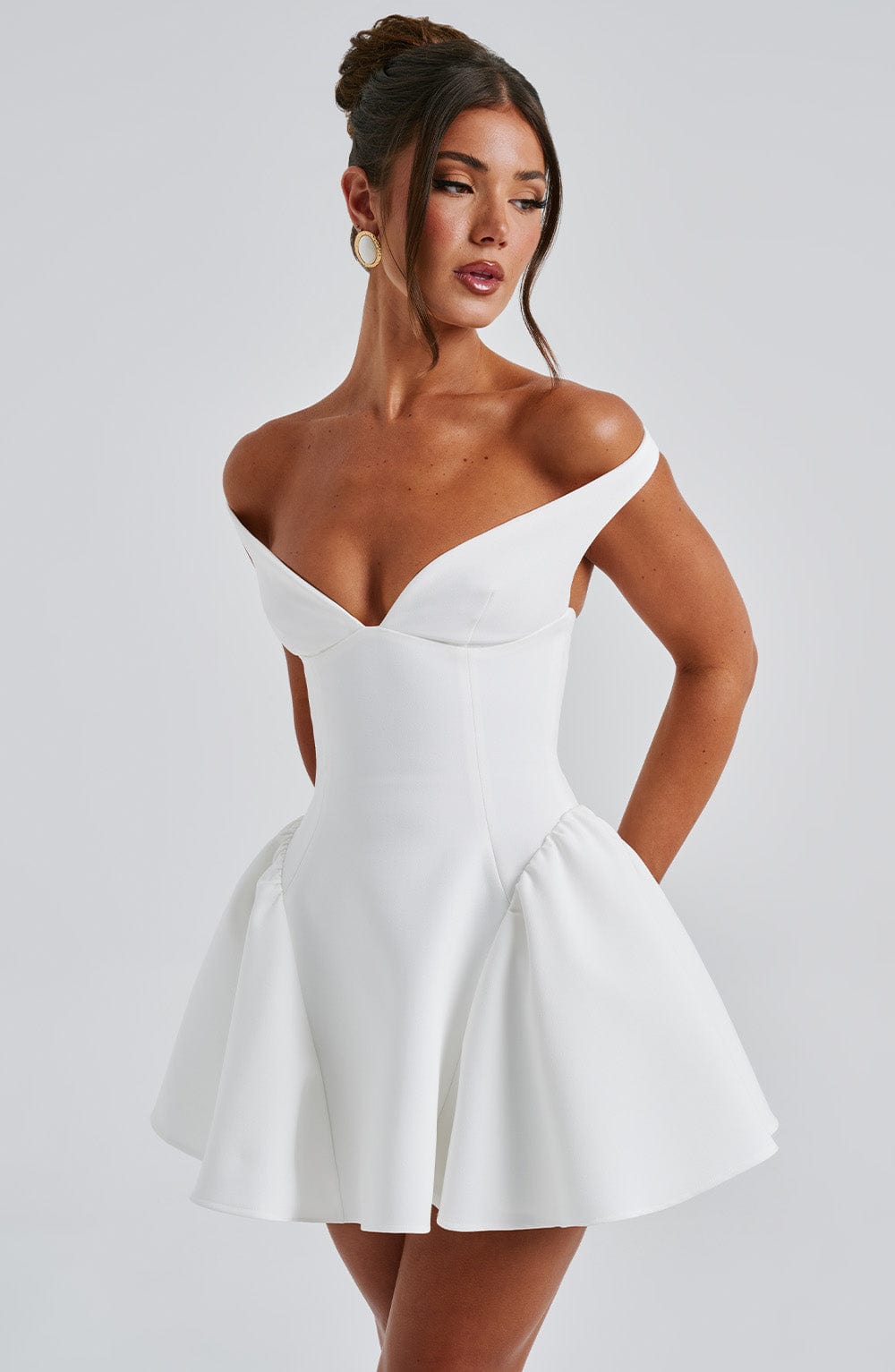 Elyra | Voluminous Ivory Mini Dress