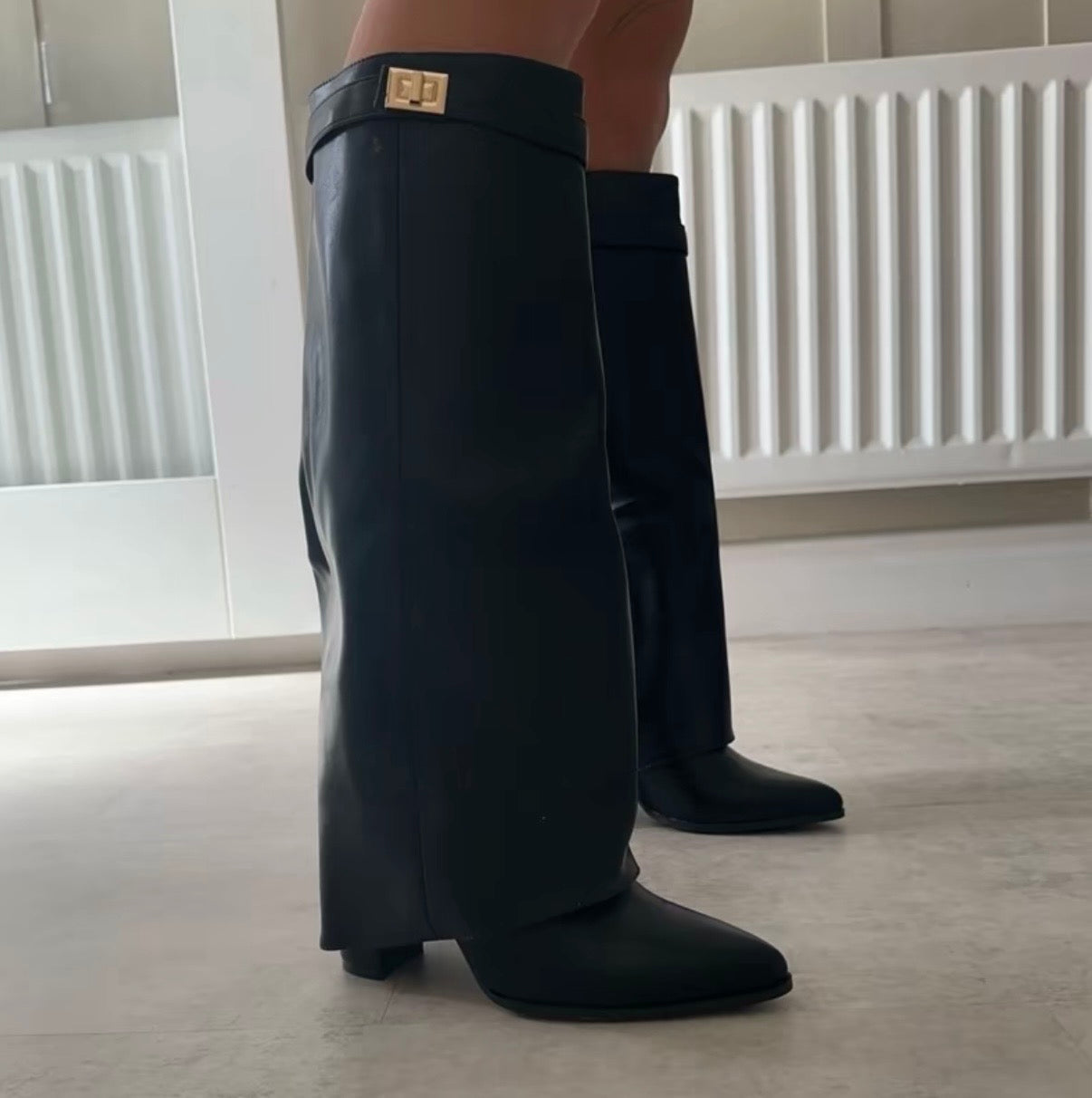 LuxeDry Everyday Shoes