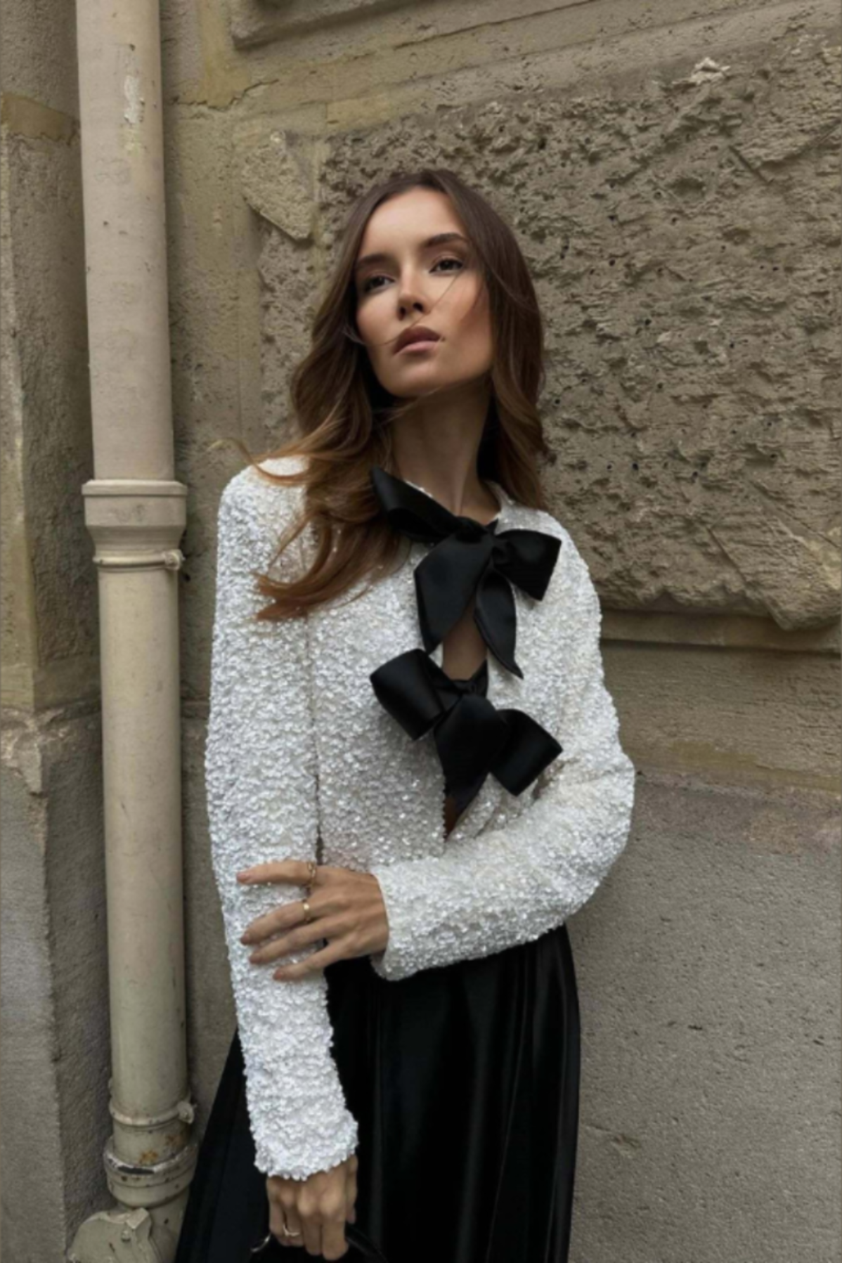 Noria | Modern chic blouse with striking accents